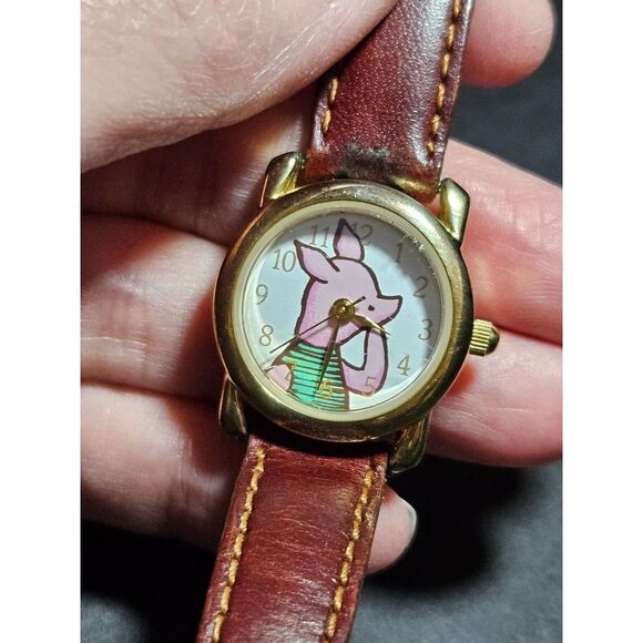 Ingersoll Winnie the Pooh Piglet watch - Picture 1 of 15
